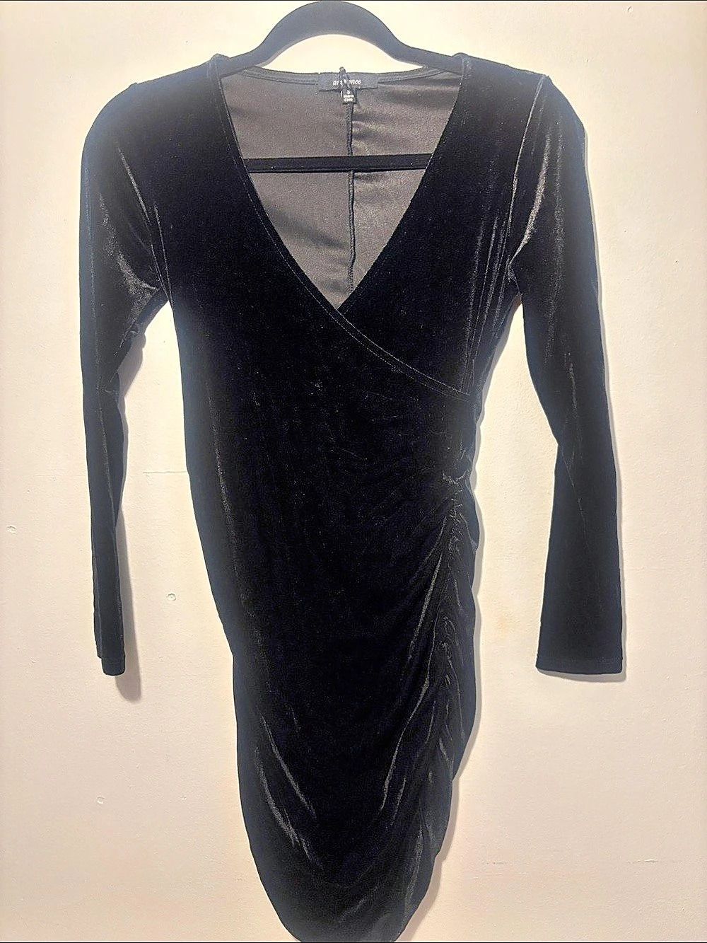 Black Long Sleeve V-Neck Mini Dress Like New